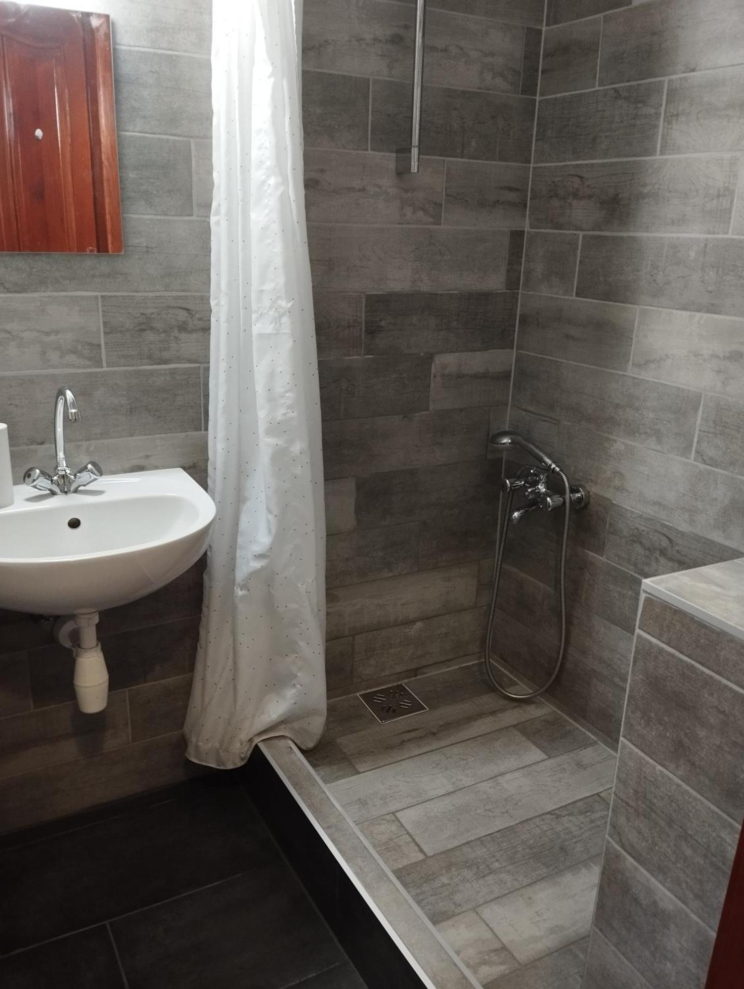 Hellasz Apartman Jula Exterior foto