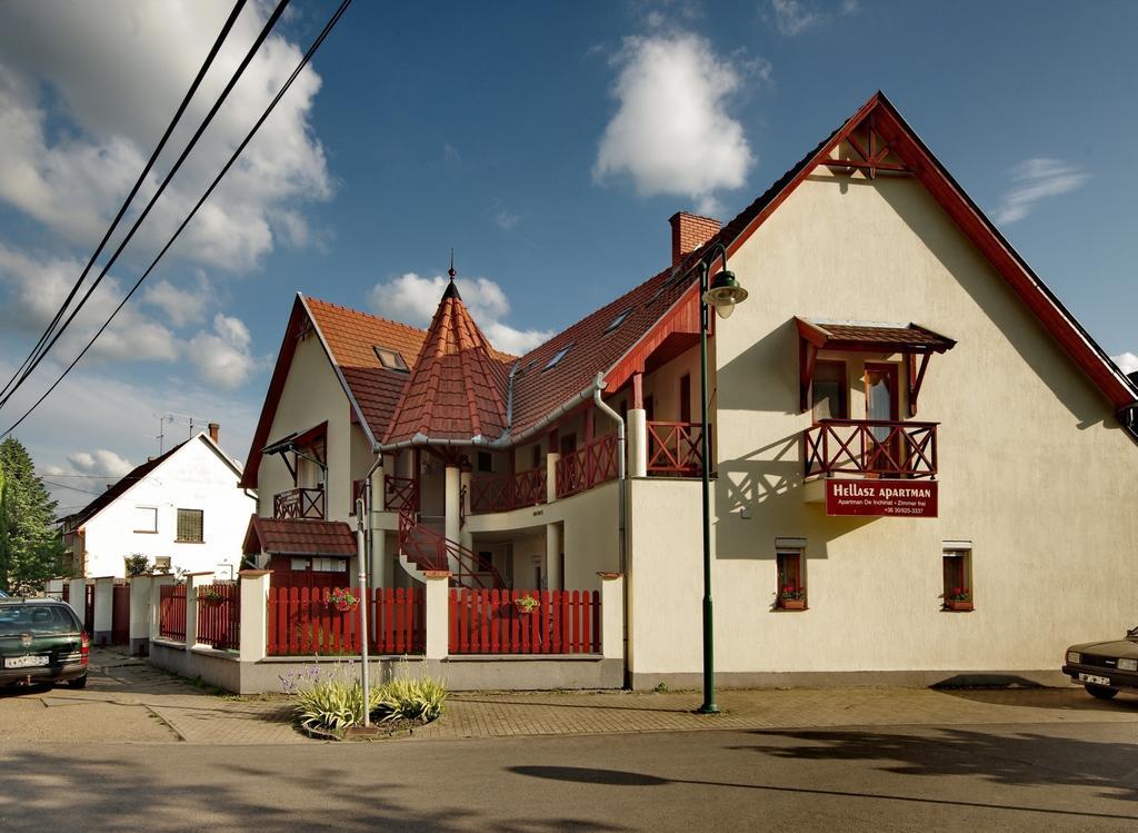 Hellasz Apartman Jula Exterior foto